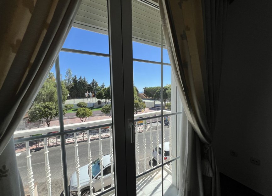 Resale - House - Semi-Detached House - Benalmádena - Benalmadena Centro