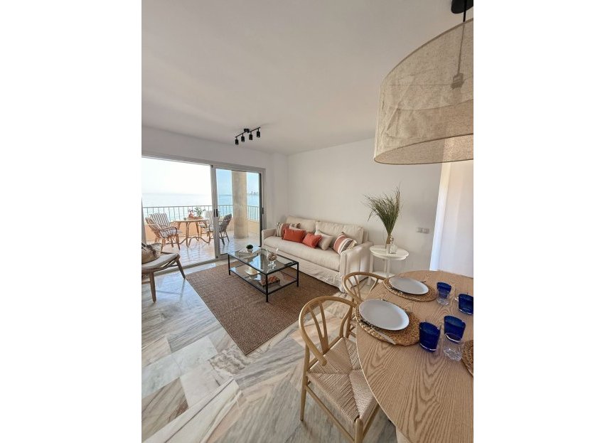 Resale - Apartment - Middle Floor Apartment - Fuengirola - Fuengirola Centro