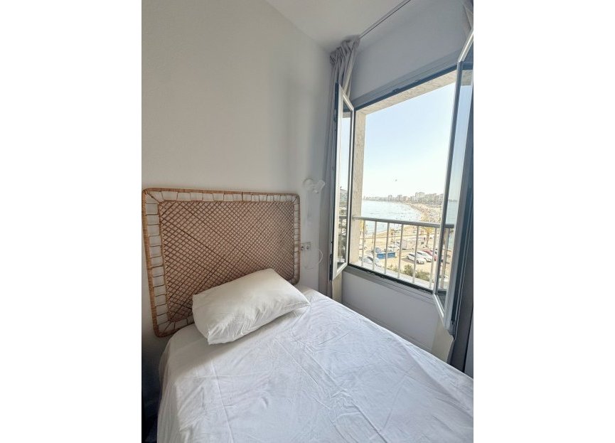 Resale - Apartment - Middle Floor Apartment - Fuengirola - Fuengirola Centro