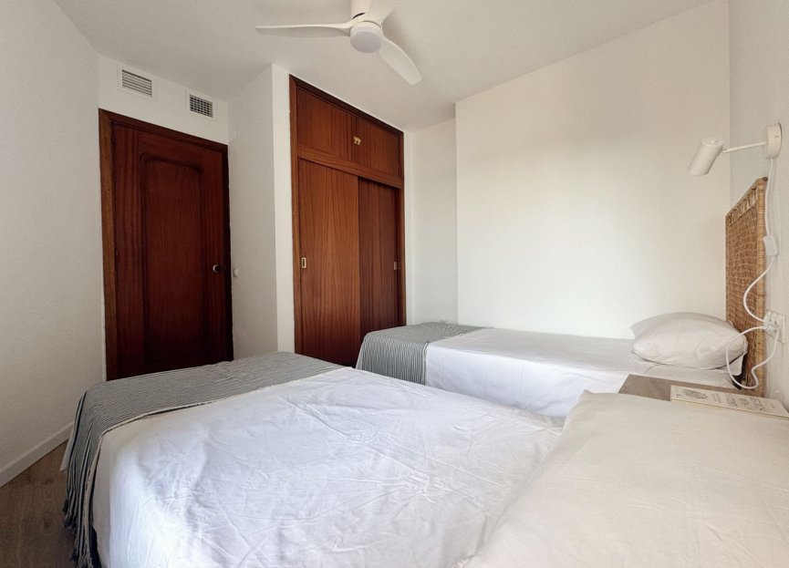 Resale - Apartment - Middle Floor Apartment - Fuengirola - Fuengirola Centro