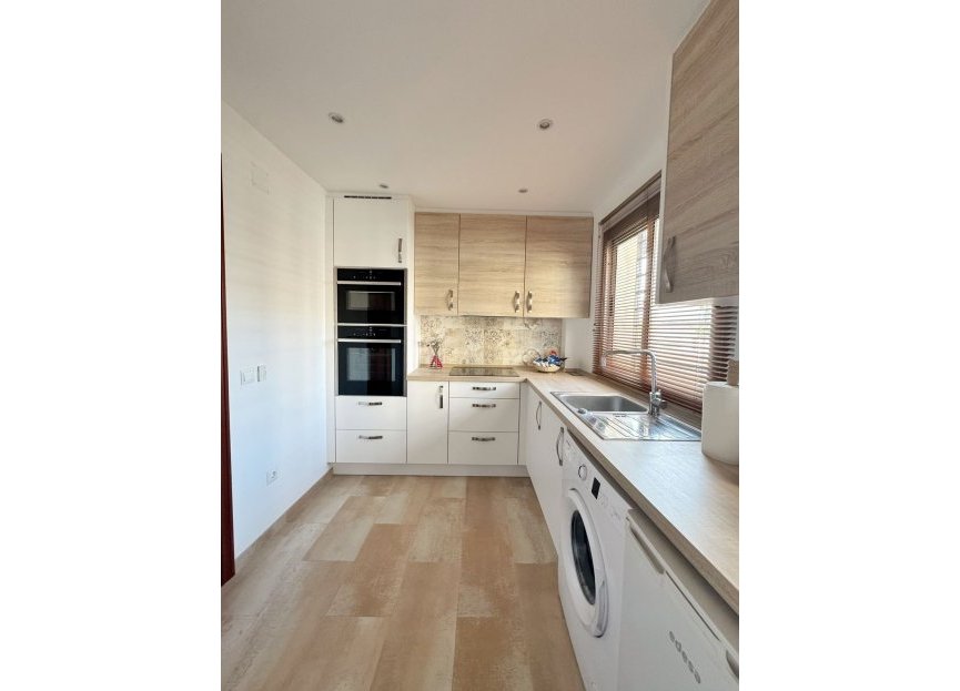 Resale - Apartment - Middle Floor Apartment - Fuengirola - Fuengirola Centro