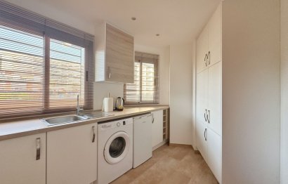 Resale - Apartment - Middle Floor Apartment - Fuengirola - Fuengirola Centro