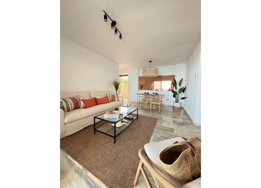 Resale - Apartment - Middle Floor Apartment - Fuengirola - Fuengirola Centro