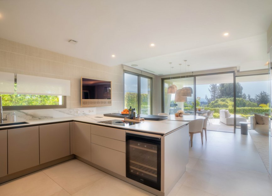 Reventa - House - Detached Villa - Marbella - Nueva Andalucia