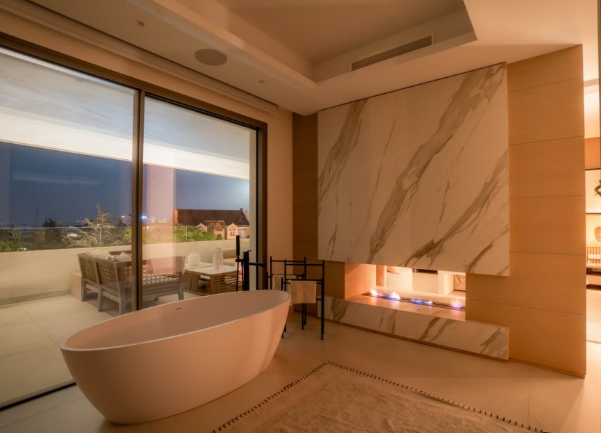 Reventa - House - Detached Villa - Marbella - Nueva Andalucia