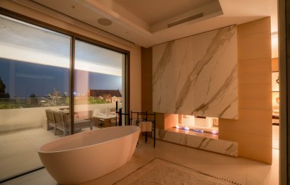 Reventa - House - Detached Villa - Marbella - Nueva Andalucia