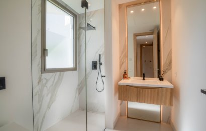 Reventa - House - Detached Villa - Marbella - Nueva Andalucia