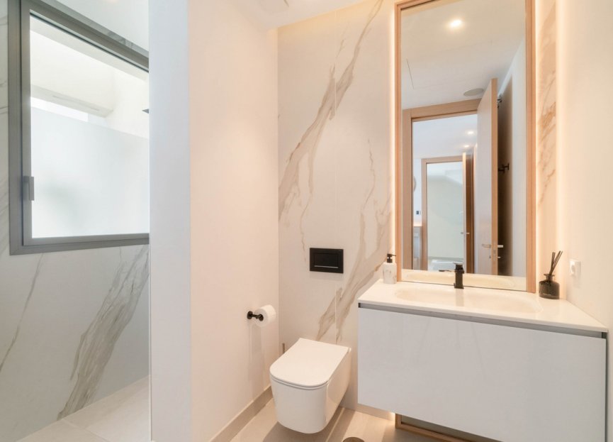 Reventa - House - Detached Villa - Marbella - Nueva Andalucia