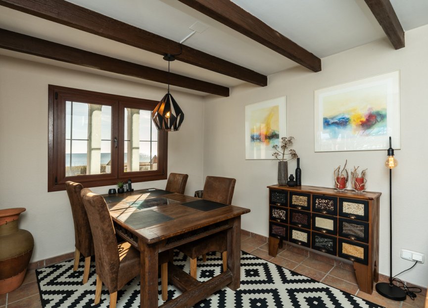 Resale - House - Townhouse - Casares - Casares Centro