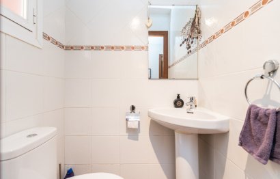 Resale - House - Townhouse - Casares - Casares Centro