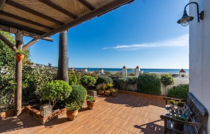 Resale - House - Townhouse - Casares - Casares Centro