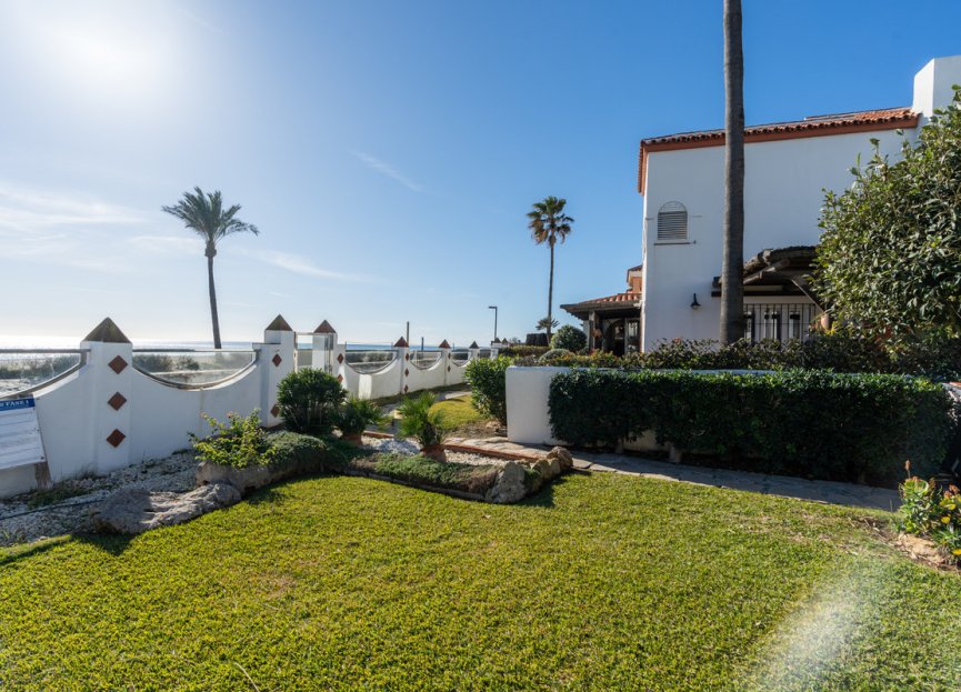 Resale - House - Townhouse - Casares - Casares Centro