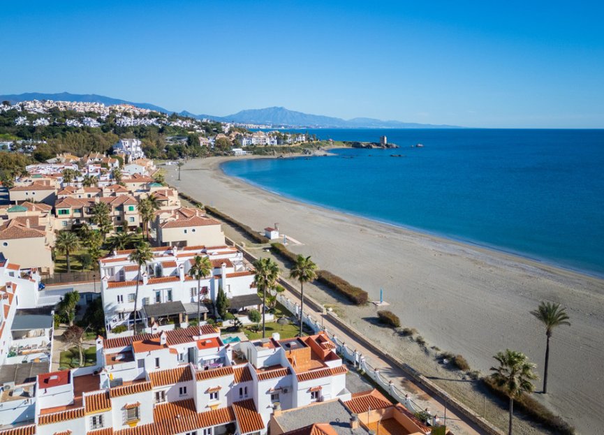 Resale - House - Townhouse - Casares - Casares Centro