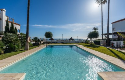 Resale - House - Townhouse - Casares - Casares Centro