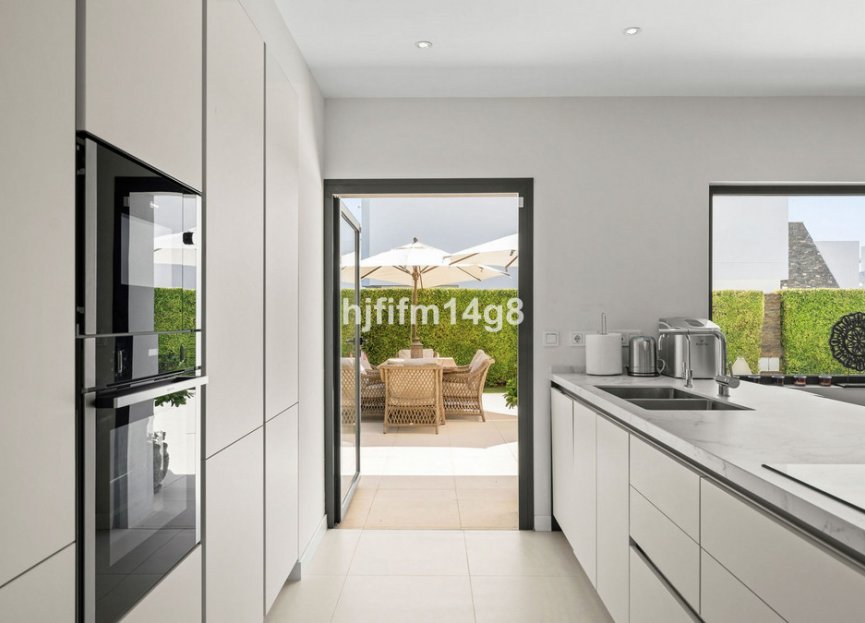 Reventa - House - Detached Villa - Marbella - San Pedro De Alcantara