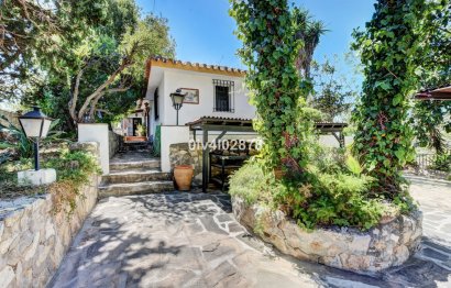 Resale - House - Detached Villa - Benalmádena - Benalmadena Pueblo