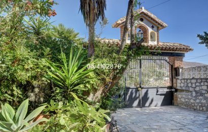 Resale - House - Detached Villa - Benalmádena - Benalmadena Pueblo