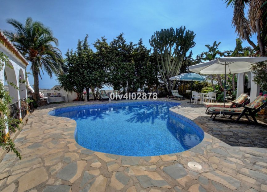 Resale - House - Detached Villa - Benalmádena - Benalmadena Pueblo