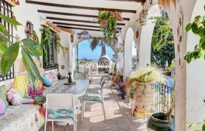 Resale - House - Detached Villa - Benalmádena - Benalmadena Pueblo