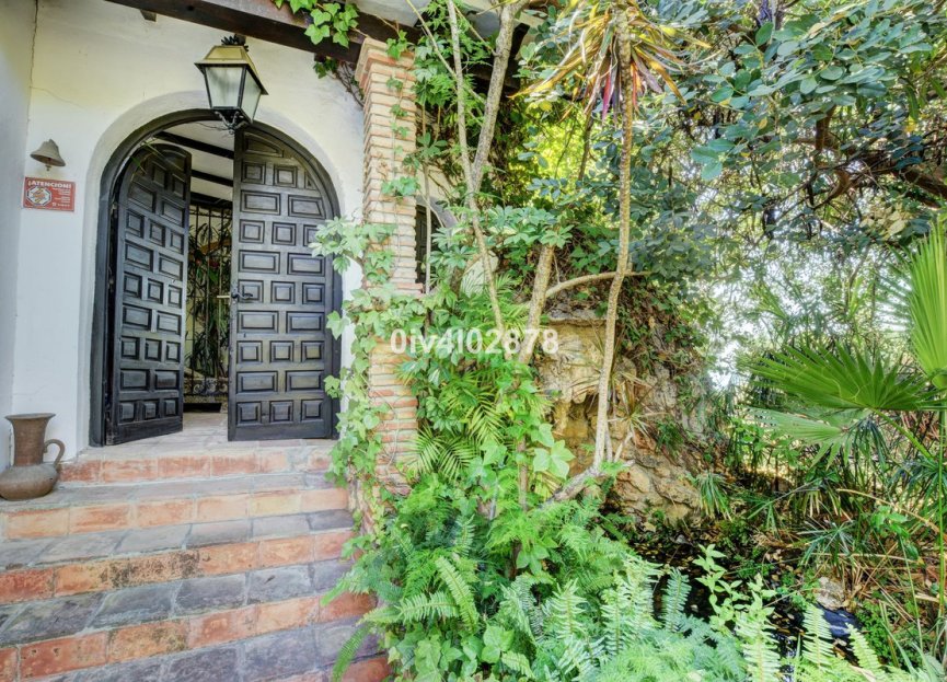 Resale - House - Detached Villa - Benalmádena - Benalmadena Pueblo