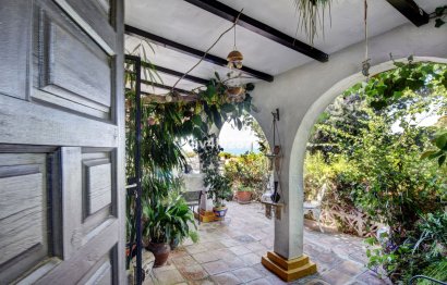 Resale - House - Detached Villa - Benalmádena - Benalmadena Pueblo