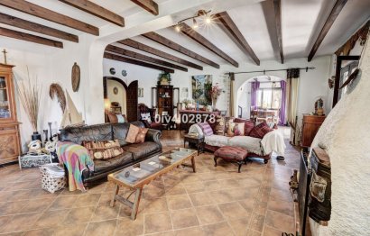 Resale - House - Detached Villa - Benalmádena - Benalmadena Pueblo