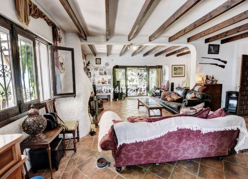 Resale - House - Detached Villa - Benalmádena - Benalmadena Pueblo