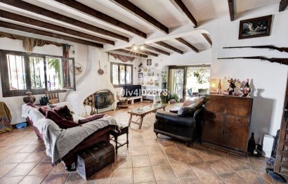 Resale - House - Detached Villa - Benalmádena - Benalmadena Pueblo