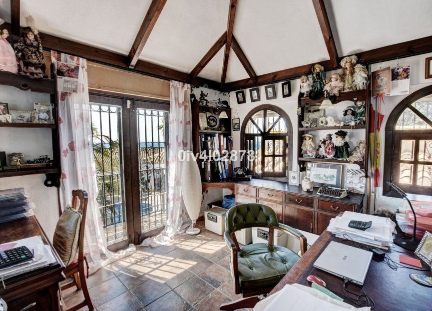 Resale - House - Detached Villa - Benalmádena - Benalmadena Pueblo