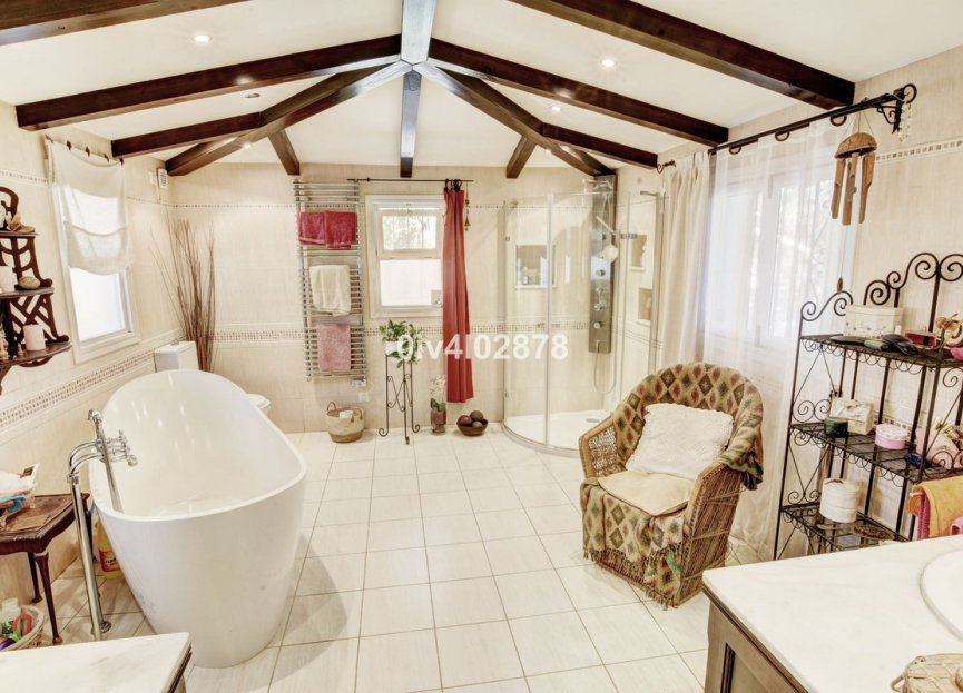 Resale - House - Detached Villa - Benalmádena - Benalmadena Pueblo