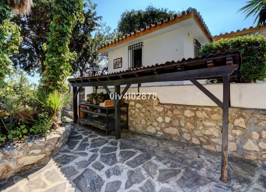 Resale - House - Detached Villa - Benalmádena - Benalmadena Pueblo