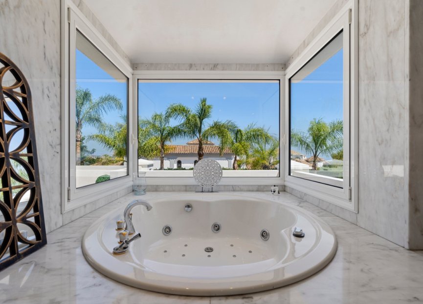 Reventa - House - Detached Villa - Benahavís - Benahavís Centro