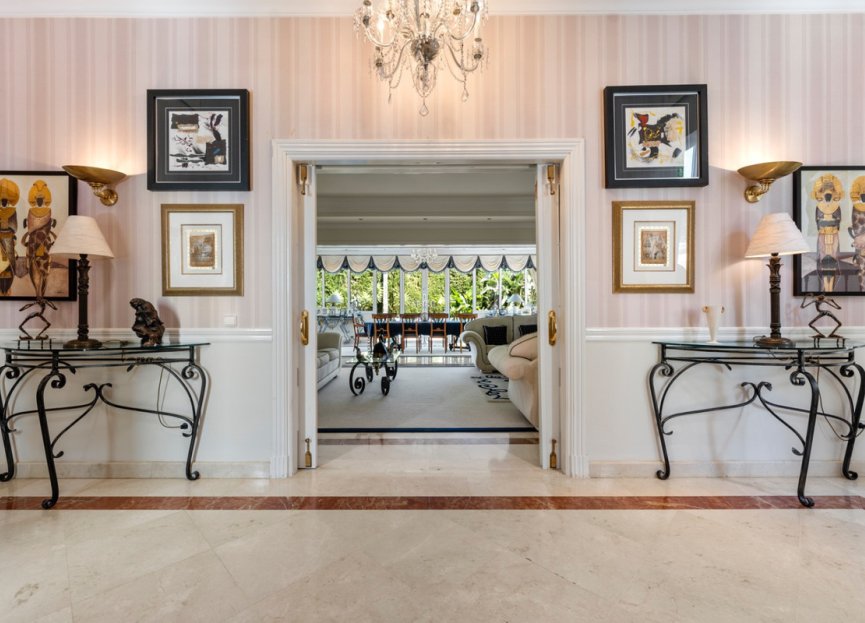 Reventa - House - Detached Villa - Benahavís - Benahavís Centro