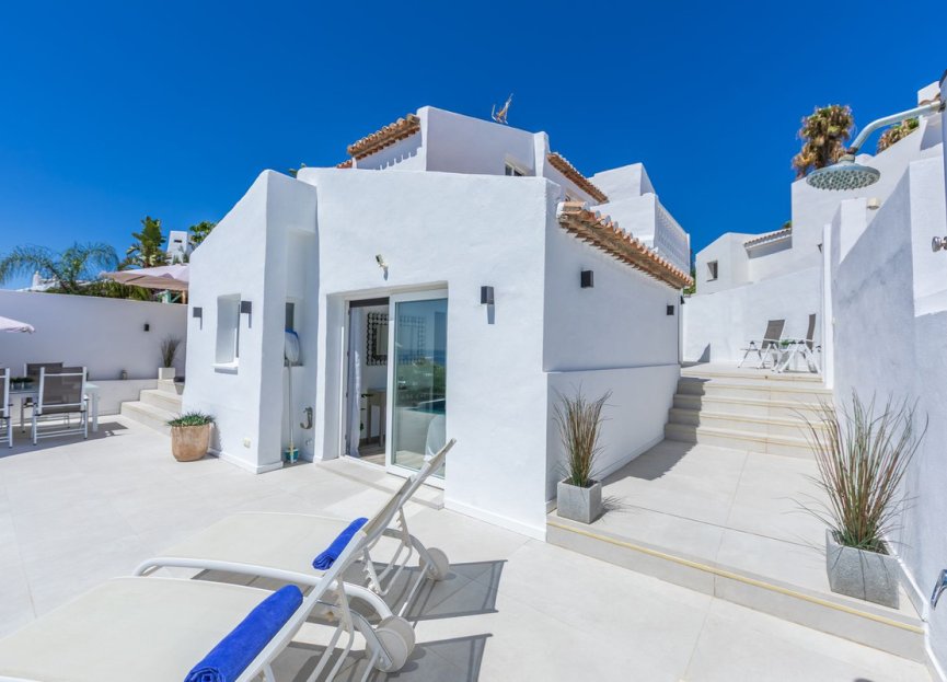 Reventa - House - Detached Villa - Estepona - Estepona Centro