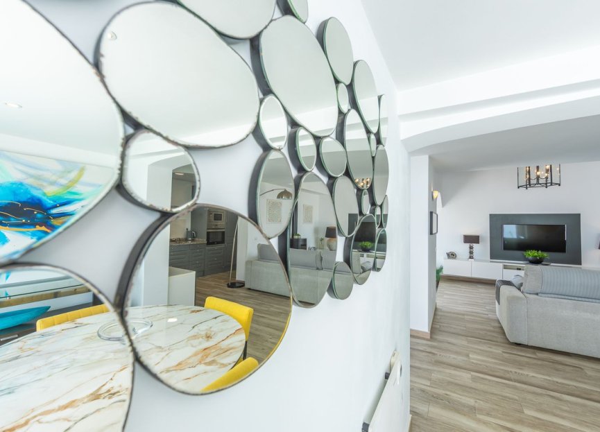 Reventa - House - Detached Villa - Estepona - Estepona Centro