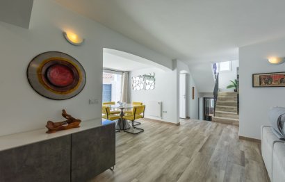 Reventa - House - Detached Villa - Estepona - Estepona Centro