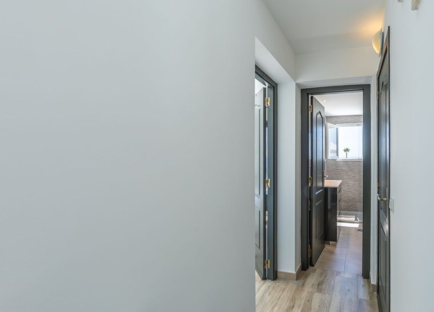 Reventa - House - Detached Villa - Estepona - Estepona Centro