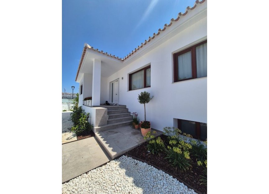 Resale - House - Detached Villa - Mijas - La Cala De Mijas