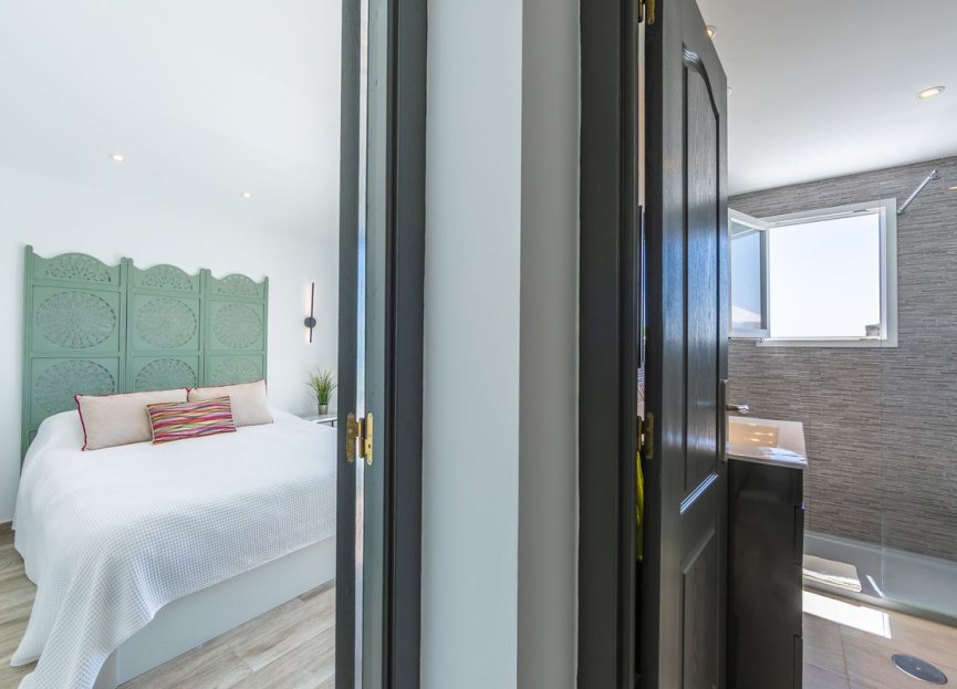 Reventa - House - Detached Villa - Estepona - Estepona Centro