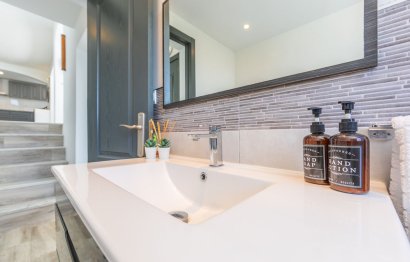 Reventa - House - Detached Villa - Estepona - Estepona Centro