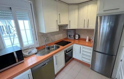 Resale - Ground floor apartment - Marbella - Nueva Andalucia