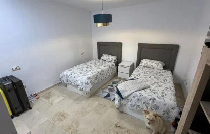 Resale - Ground floor apartment - Marbella - Nueva Andalucia