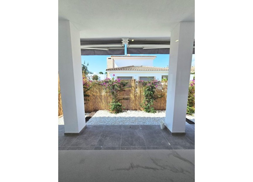 Resale - House - Detached Villa - Mijas - La Cala De Mijas