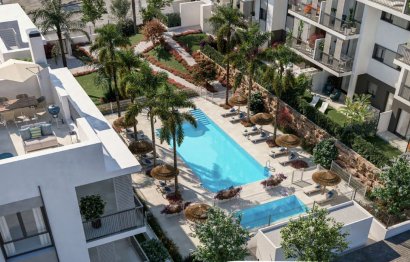 Resale - Apartment - Middle Floor Apartment - Estepona - Estepona Centro