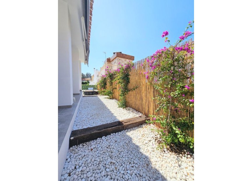 Resale - House - Detached Villa - Mijas - La Cala De Mijas