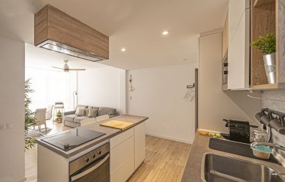 Resale - Apartment - Middle Floor Apartment - Fuengirola - Fuengirola Centro