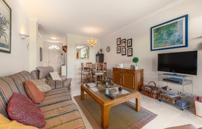 Resale - Ground floor apartment - Marbella - Nueva Andalucia