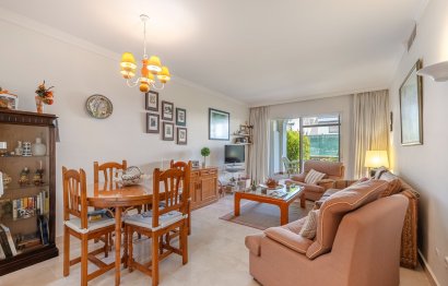 Resale - Ground floor apartment - Marbella - Nueva Andalucia