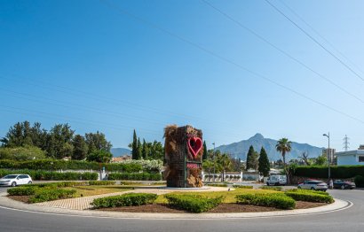 Resale - Ground floor apartment - Marbella - Nueva Andalucia