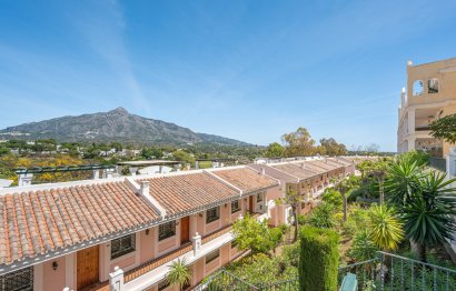 Resale - Ground floor apartment - Marbella - Nueva Andalucia